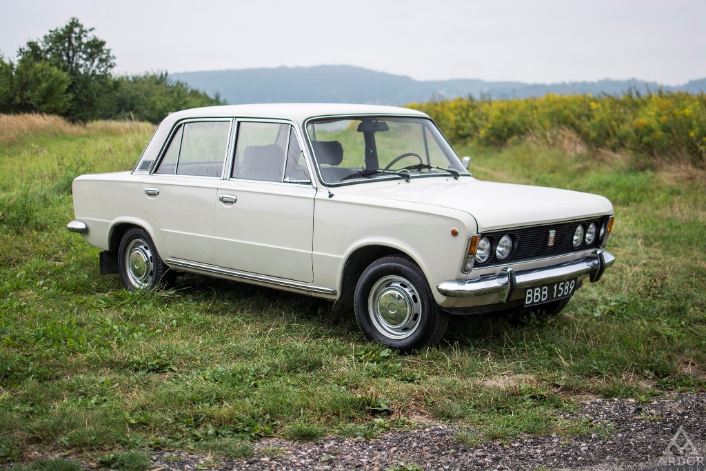 Polski Fiat 125p 1975 - Dzień mężczyzny